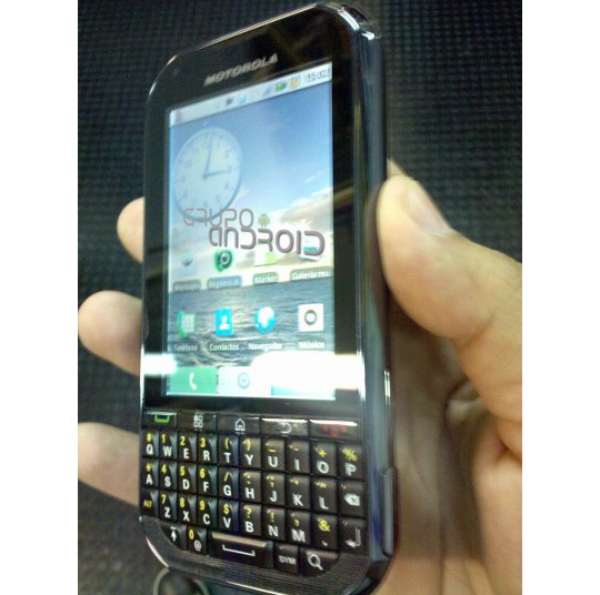 Android Motorola i1Q 2 в 1 - тачскрин и QWERTY ...